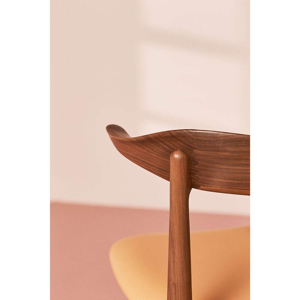 Cow Horn stol, valnöt