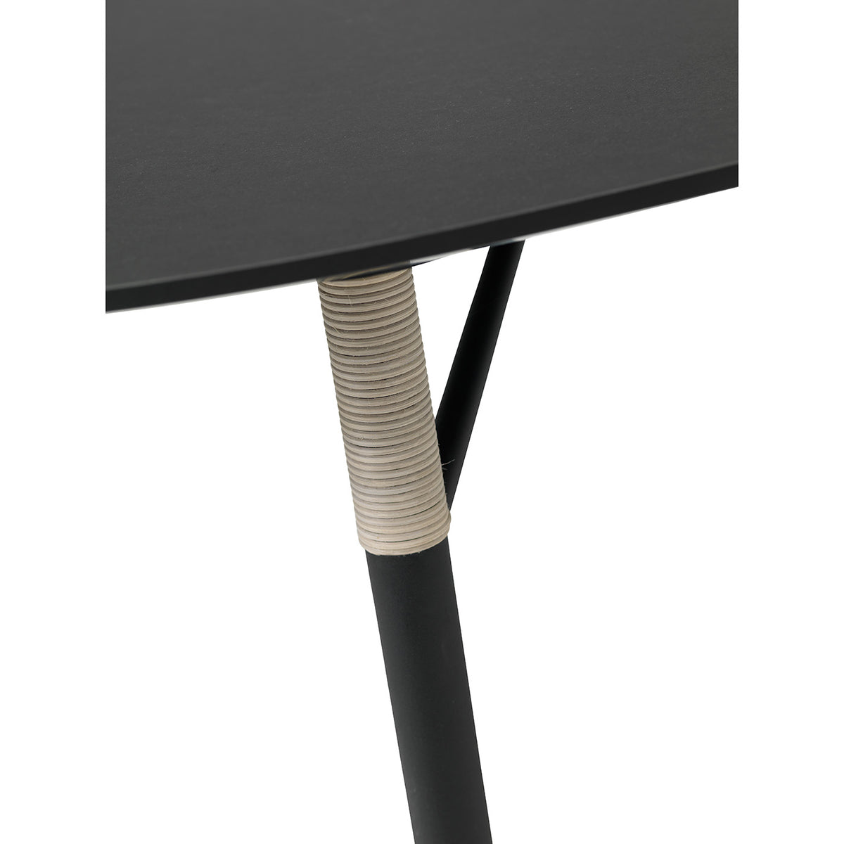 Affinity matbord, ellips
