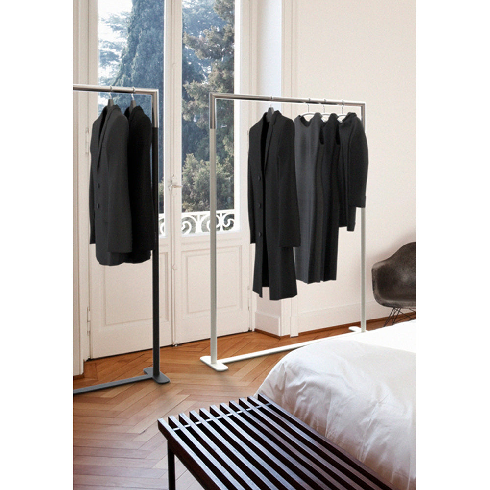 FROST Bukto Clothes stands