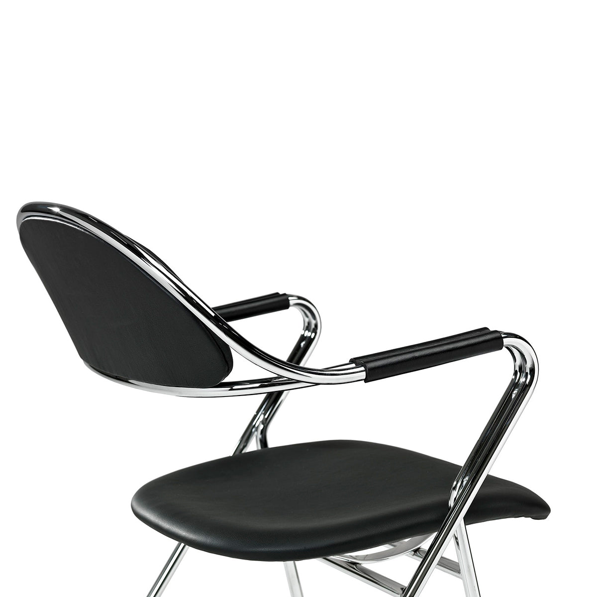 BM65 Karmstol