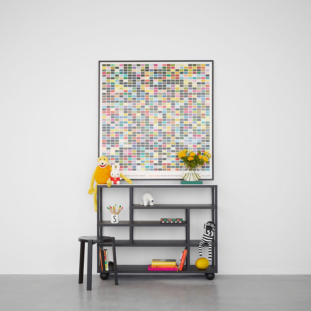 Show Shelf
