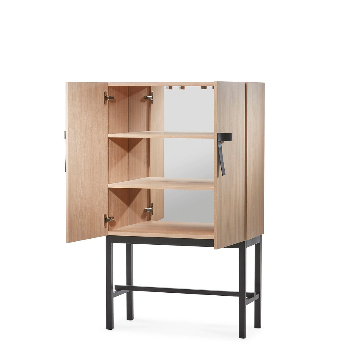 The Bow / Cabinet