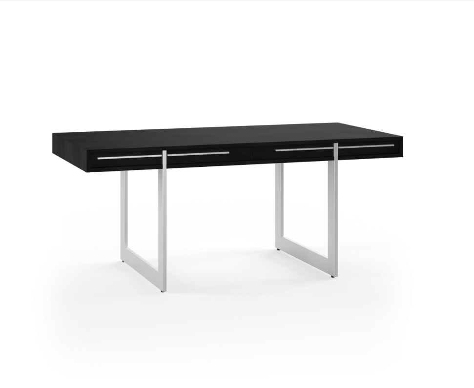 Naver AK 1340 Skrivbord – Skandinavisk Design