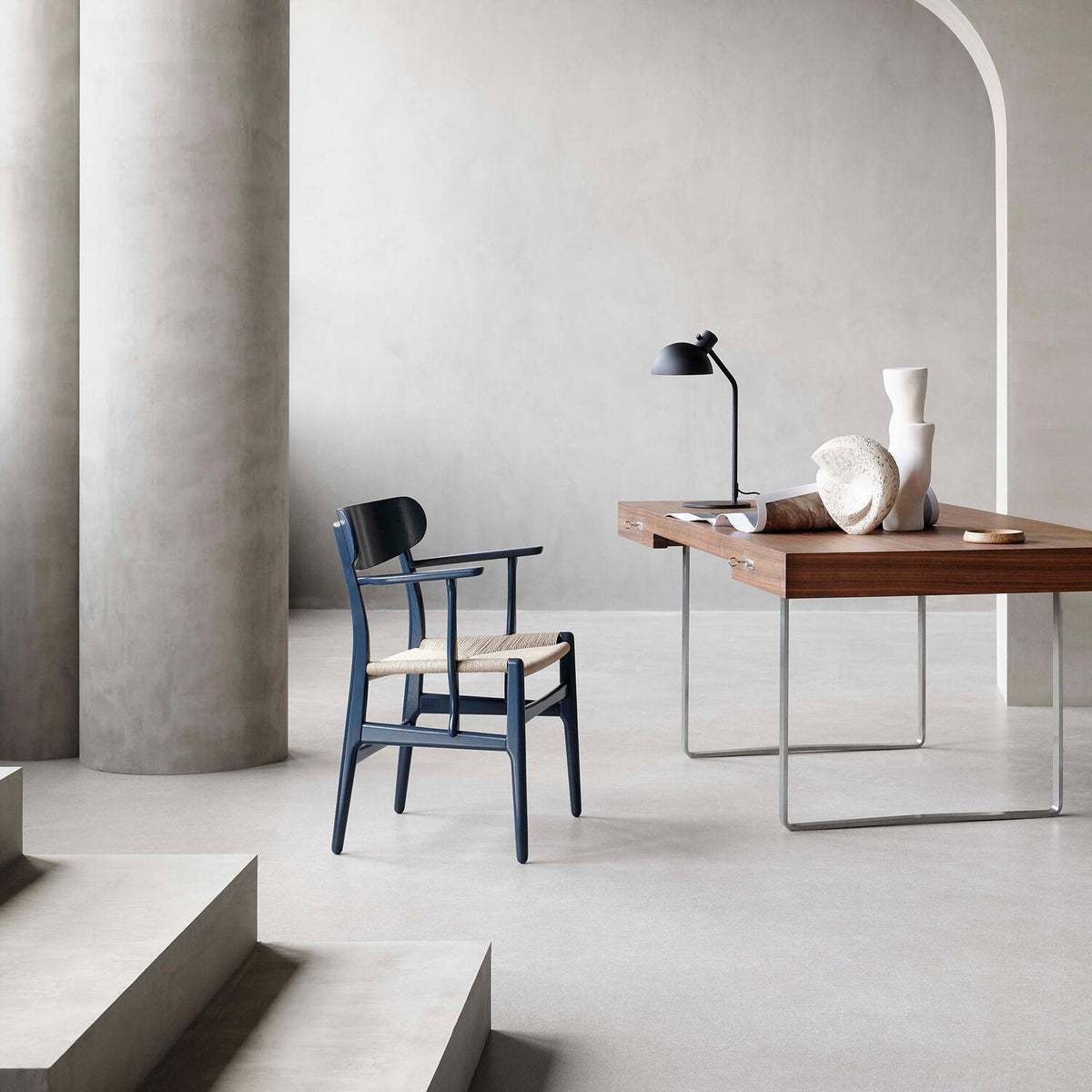 CH110 Skrivbord – Hans J. Wegner | Carl Hansen & Søn