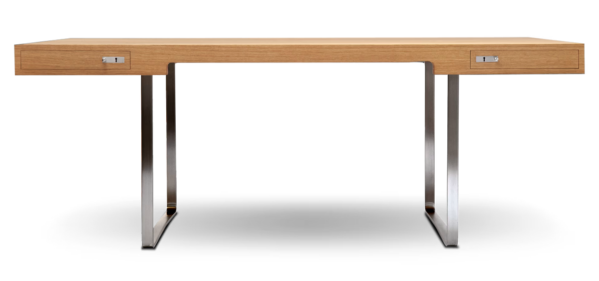 CH110 Skrivbord – Hans J. Wegner | Carl Hansen & Søn