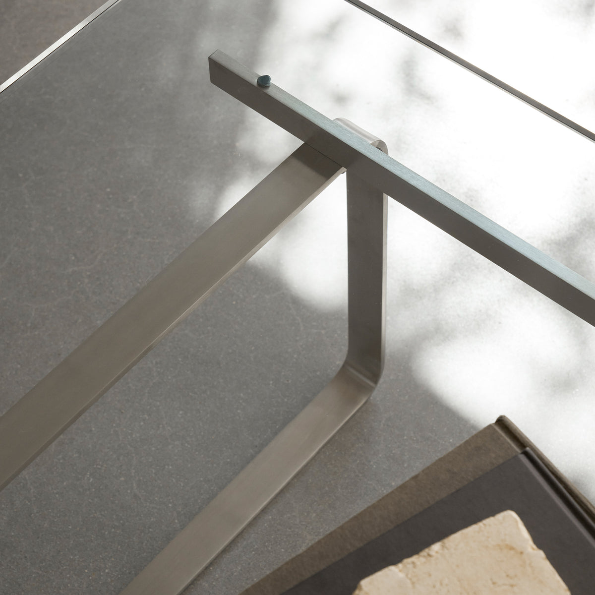 CH106 Soffbord 95 x 95 cm – Hans J. Wegner