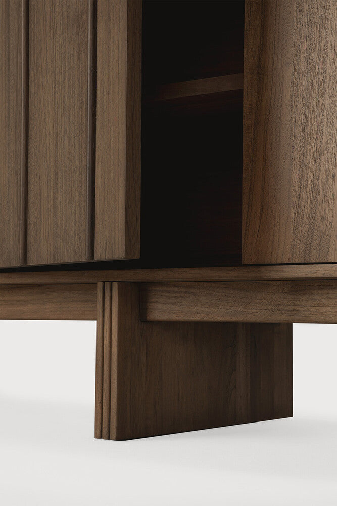 Pillar Sideboard 119 cm – Ethnicraft