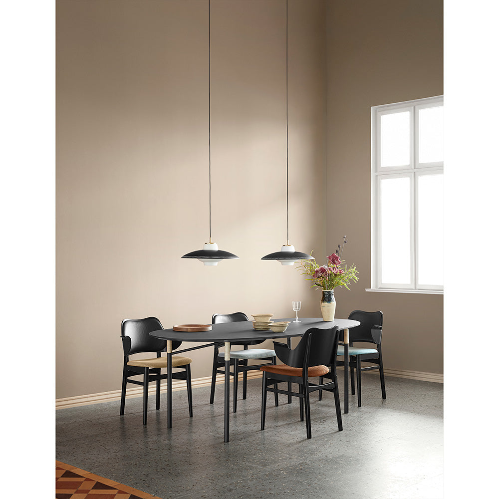 Affinity matbord, ellips