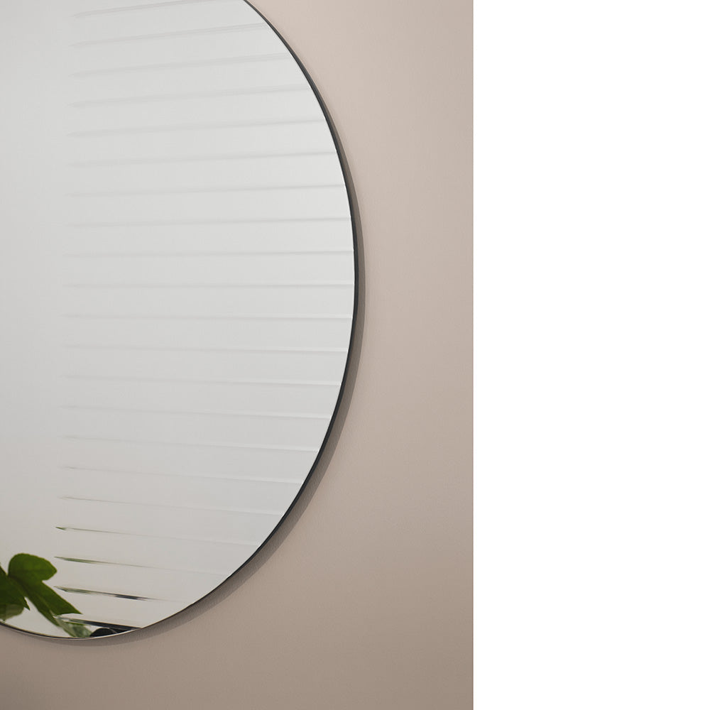 Masquerade Mirror, Rund